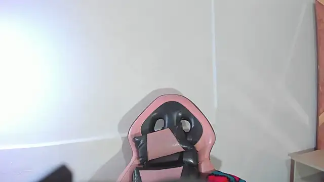 Amy Kobold3 online show from 01-15-26, 02:38