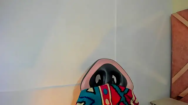 Amy Kobold3 online show from 04-18-26, 03:54