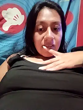 Snapshot of LUNAROSE_SEX chatting on 12-21-25, 11:23 LUNAROSE SEX online show from 12-21-25, 11:23