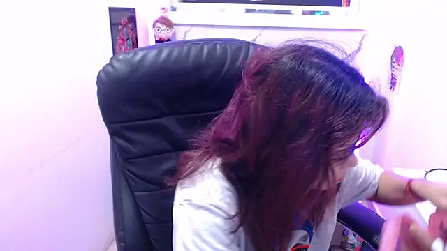 minnie cake online show from 11-11-25, 09:48