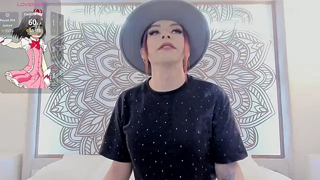 Snapshot of Lilith_Zamara chatting on 12-02-25, 01:39 Lilith Zamara online show from 12-02-25, 01:39