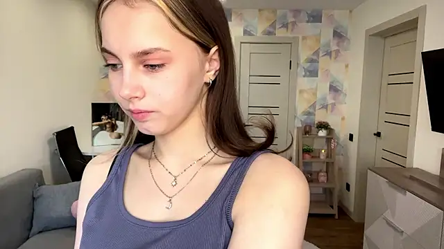 NylaNadler online show from 02-17-26, 06:10