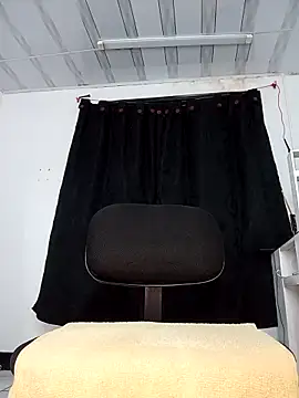 Victoriia-69 online show from 11-27-25, 04:36