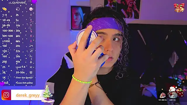 derek greyy  online show from 12-16-25, 06:24