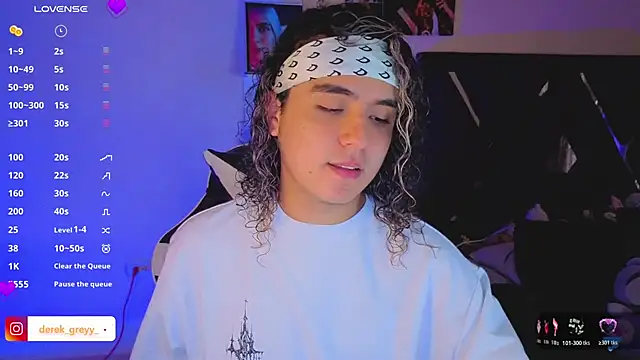 Snapshot of derek_greyy_ chatting on 01-18-26, 06:55 derek greyy online show from 01-18-26, 06:55