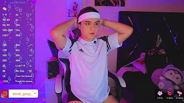 Snapshot of derek_greyy_ chatting on 02-19-26, 09:11 derek greyy online show from 02-19-26, 09:11