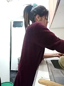 toxic sweet  online show from 11-28-25, 07:27