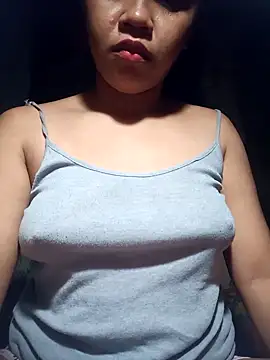 hotmomma8 online show from 10-18-25, 06:19