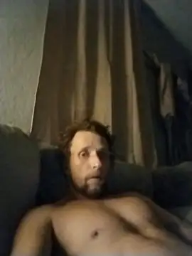 Snapshot of CatchyPart93 chatting on 11-08-25, 10:52 CatchyPart93 online show from 11-08-25, 10:52