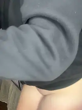 M1l3yD3w online show from 11-26-25, 04:08