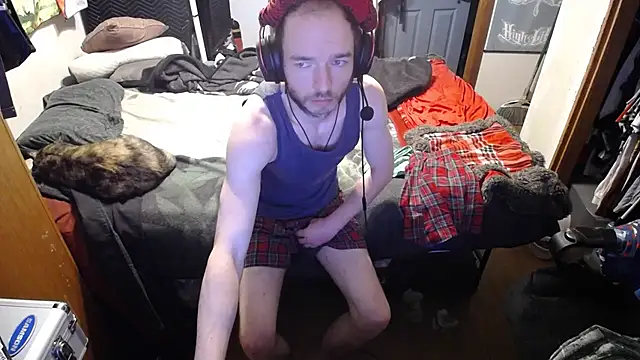 Snapshot of womenhateme69 chatting on 11-28-25, 03:31 womenhateme69 online show from 11-28-25, 03:31