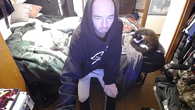 Snapshot of womenhateme69 chatting on 02-17-26, 12:12 womenhateme69 online show from 02-17-26, 12:12