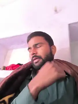 Snapshot of HOT-SHADEV80 chatting on 02-19-26, 04:08 HOT-SHADEV80 online show from 02-19-26, 04:08