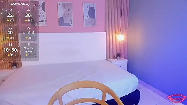 Snapshot of candy_lux30 chatting on 10-25-25, 03:58 candy lux30 online show from 10-25-25, 03:58