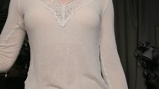 ChinBonnell online show from 12-22-25, 05:48