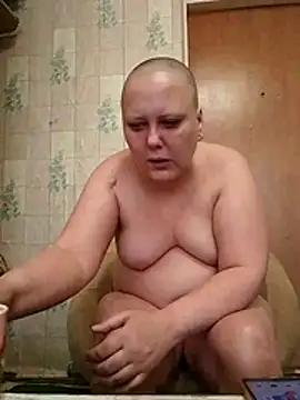 Snapshot of Tupo070481 chatting on 07-12-26, 06:26 Tupo070481 online show from 07-12-26, 06:26
