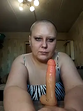 Snapshot of Tupo070481 chatting on 07-18-26, 05:28 Tupo070481 online show from 07-18-26, 05:28