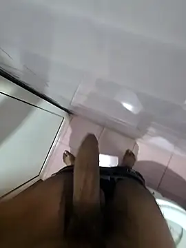 Snapshot of mumbaizboi chatting on 01-05-26, 07:06 mumbaizboi online show from 01-05-26, 07:06