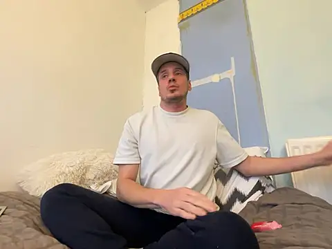 Snapshot of shyandchilling chatting on 02-12-26, 03:40 shyandchilling online show from 02-12-26, 03:40