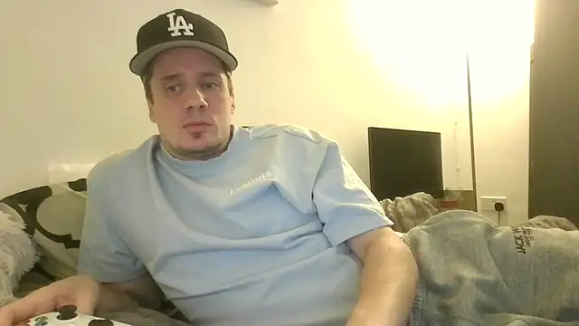 Snapshot of shyandchilling chatting on 03-13-26, 08:48 shyandchilling online show from 03-13-26, 08:48