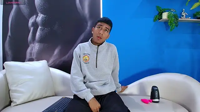 ender h0t online show from 10-09-25, 01:31