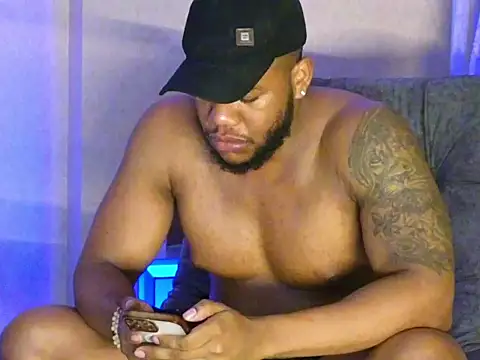 BenjaminCol  online show from 09-26-25, 09:46