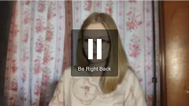 LiaVibes online show from 03-17-26, 07:12