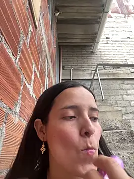 Snapshot of Mia_jhoonson chatting on 01-06-26, 10:23 Mia jhoonson online show from 01-06-26, 10:23