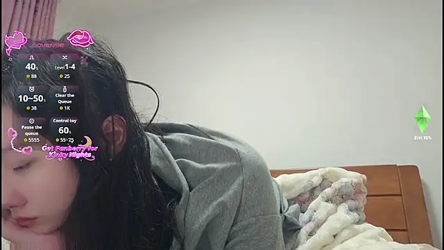 Snapshot of Eulalia-A chatting on 12-15-25, 08:40 Eulalia-A online show from 12-15-25, 08:40