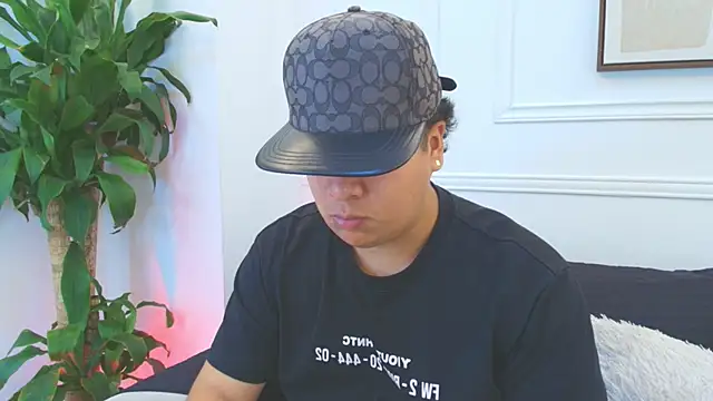 Naim Bennetsex online show from 01-06-26, 06:22