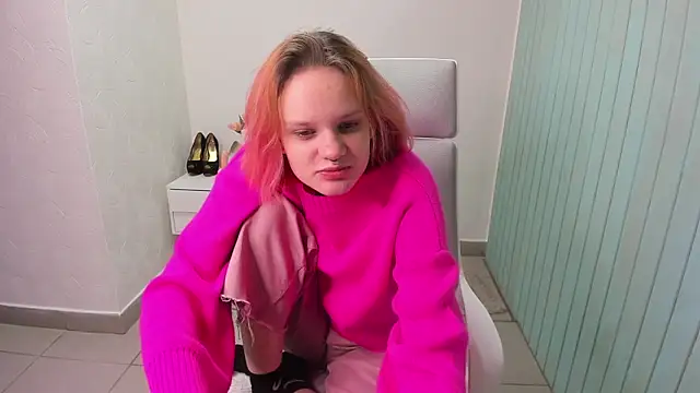 Elieiza xo online show from 10-02-25, 02:07