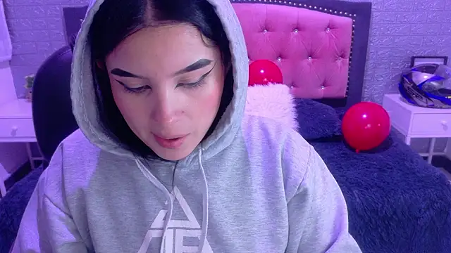 Natalie loffreda online show from 02-17-26, 03:14