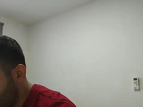 Snapshot of Ana_ThiagoxX chatting on 11-13-25, 06:18 Ana ThiagoxX online show from 11-13-25, 06:18