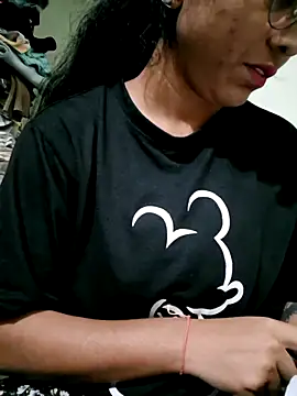 Snapshot of Telugu___Sexygirl___Naidu chatting on 12-04-25, 04:55 Telugu Sexygirl Naidu online show from 12-04-25, 04:55