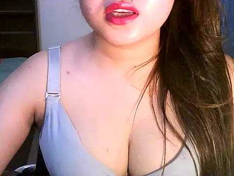 Snapshot of strip_vani chatting on 06-29-26, 05:14 strip vani online show from 06-29-26, 05:14