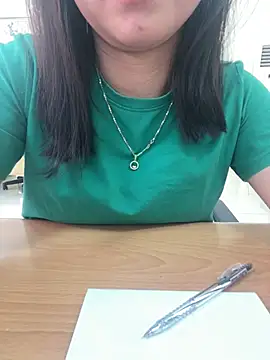 Snapshot of -NhaKy22 chatting on 06-15-26, 01:41 -NhaKy22 online show from 06-15-26, 01:41