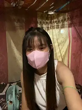 Snapshot of PhanHaa chatting on 09-14-25, 12:59 PhanHaa online show from 09-14-25, 12:59