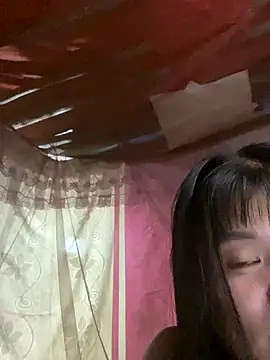 Snapshot of PhanHaa chatting on 10-06-25, 12:46 PhanHaa online show from 10-06-25, 12:46