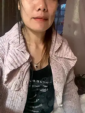 Snapshot of PhanHaa chatting on 01-09-26, 12:52 PhanHaa online show from 01-09-26, 12:52