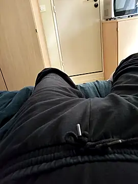 Tresgrossexe27 online show from 10-04-25, 10:46