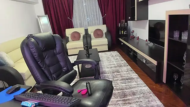 Ella sweety00 online show from 03-07-26, 08:39