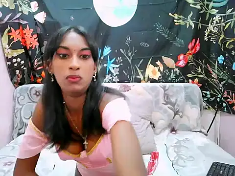 Snapshot of indiansunglaze4u69 chatting on 07-07-26, 05:17 indiansunglaze4u69 online show from 07-07-26, 05:17