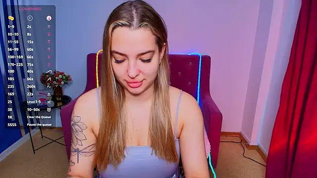 Emma  Ross online show from 04-14-26, 02:28