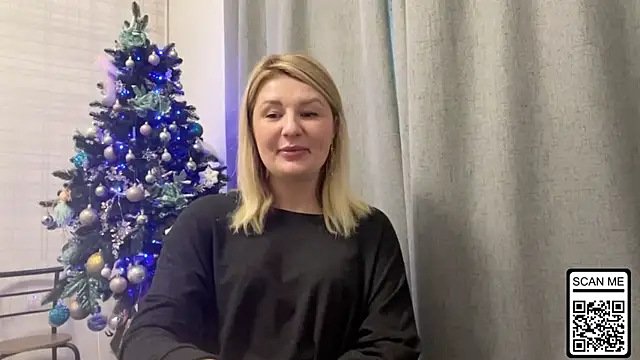 Blondie xoxoxo online show from 12-19-25, 11:39