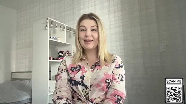 Blondie xoxoxo online show from 01-17-26, 10:31