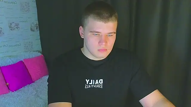 Snapshot of kittenmurr chatting on 09-30-25, 08:47 kittenmurr online show from 09-30-25, 08:47