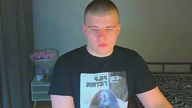 Snapshot of kittenmurr chatting on 10-27-25, 08:13 kittenmurr online show from 10-27-25, 08:13