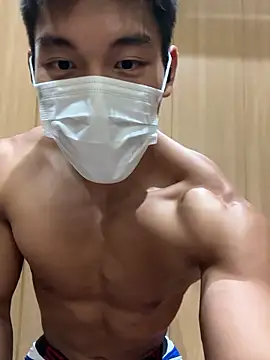 masucle216 online show from 11-30-25, 02:54