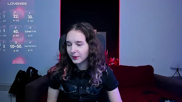 Snapshot of uco_mon chatting on 09-27-25, 03:39 uco mon online show from 09-27-25, 03:39