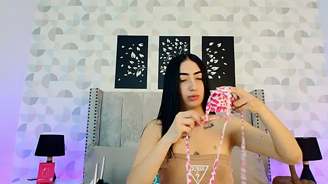 natasha moreno online show from 06-04-26, 12:33